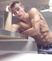 Wanking Wednesday Smooth Twink Boy Porn 6260cb4b4e0ee.jpg
