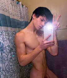 Wanking Wednesday Smooth Teen Boy Porn 628edf2d2edb9.jpg