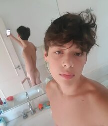 Wanking Wednesday Smooth Teen Boy Porn 628ee50ab2d2b.jpg