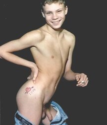 Wanking Wednesday Smooth Teen Boy Porn 628efbfde7c5c.jpg