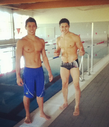 Zac (almost) naked 57c748587426a.png