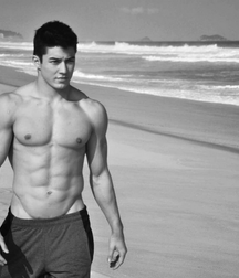 Zac (almost) naked 57c74863912da.png