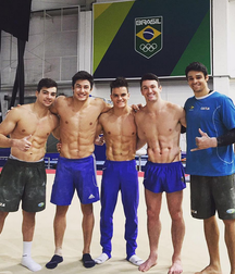 Arthur Nory and some of his friends 57c7487261c18.png