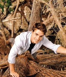 Spencer Neville and his muscles 57d30071a78e4.png
