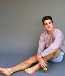 Spencer Neville and his muscles 57d30099d1e6d.png