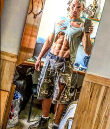 Renato Ferreira and swimsuits 57d3b547427f1.png