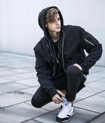 Lads! Twink Tube Boys 60e0e21762c04.jpg