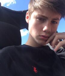 Lads! Twink Tube Boys 60e0e2568ec06.jpg