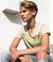 Lads from Tumblr Twink Tube 60e302cd1772d.jpg