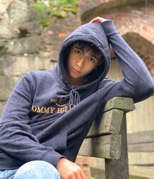 Handsome lads twink tube guys 60e8ac8eaf099.jpg