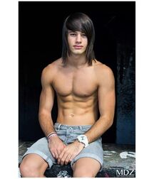 GIANNI REYES ART COLLECTION TWINK TUBE 60fa8aaa999be.jpg