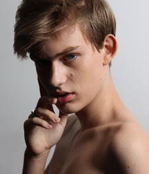 Beautiful Fashion Model Twink Tube 60fbb9271a871.jpg