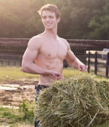 Twink Tube Cute Shirtless Boys Rrad-01 611482d31ca2c.png