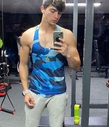 Twink Tube Ron Levi - American Model 61067e685bd78.jpg