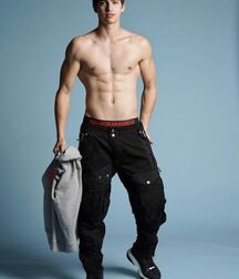 Twink Tube Ron Levi - American Model 61067ee4b9303.jpg
