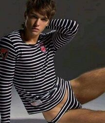 LUCAS GARCEZ - BEAUTIFUL AND SEXY BOY 6107fb77eed0c.jpg