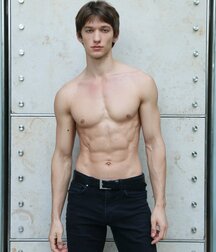 ANDRII LEVCHENKO - Art Collection Twink Tube 611298233de69.jpg