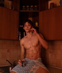 ANDRII LEVCHENKO - Art Collection Twink Tube 6112983c16b22.jpg