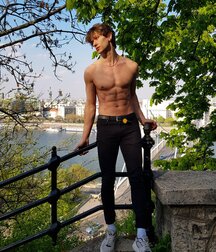 ANDRII LEVCHENKO - Art Collection Twink Tube 611298b6575f6.jpg