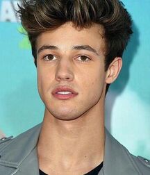 CAMERON DALLAS Very Nice Pictures Twink Tube 6113fbea9578d.jpg