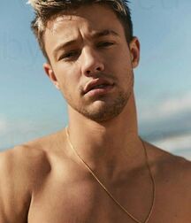 CAMERON DALLAS Very Nice Pictures Twink Tube 6113fbf1db967.jpg