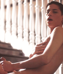 AIDEN GARCIA - PHOTOSHOOT 6114e23025405.gif