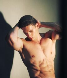 PAWEL MILNER - POLISH MODEL 611776ffba09d.jpg
