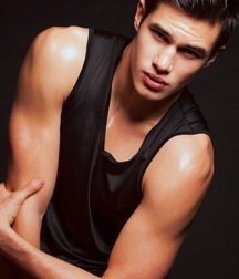 CHRIS DELBECK - AMERICAN MODEL 611a52c65b426.jpg