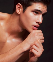 CHRIS DELBECK - AMERICAN MODEL 611a52ca655d8.jpg