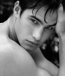 CHRIS DELBECK - AMERICAN MODEL 611a52f641bce.jpg