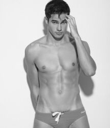 CHRIS DELBECK - AMERICAN MODEL 611a52fd68904.jpg