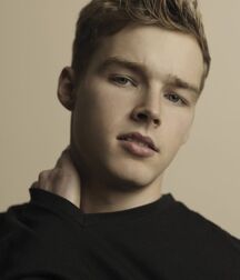 HUGO MAYHEW FASHION COLLECTION 611e67e737996.jpg