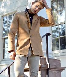 HUGO MAYHEW FASHION COLLECTION 611e67ede68f5.jpg