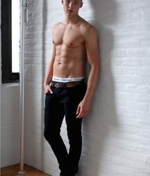 HUGO MAYHEW FASHION COLLECTION 611e6815ae2cf.jpg