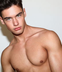 KOLOS BALAZS - HUNGARIAN FASHION MODEL 612b1ecb846de.jpg