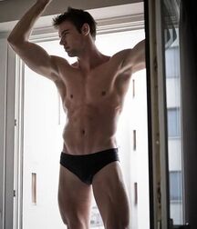 KOLOS BALAZS - HUNGARIAN FASHION MODEL 612b1f11d9055.jpg