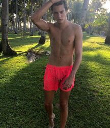 JARED CELMA - BEAUTIFUL BOY  613c68509e83f.jpg