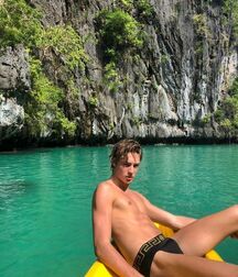 JARED CELMA - BEAUTIFUL BOY  613c68581fe44.jpg