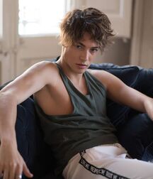 JARED CELMA - BEAUTIFUL BOY  613c687936a08.jpg