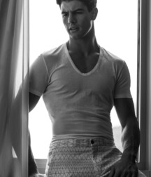 FRANKY CAMMARATA - AMERICAN MODEL TWINK TUBE 6144b15f996ec.jpg