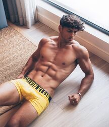 TWINK TUBE SERGIO CARVAJAL - SPANISH MALE MODEL. 6145b1105bf7e.jpg