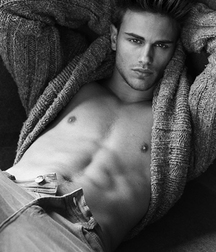 TWINK TUBE SERGIO CARVAJAL - SPANISH MALE MODEL. 6145b1318e3a2.jpg