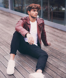 TWINK TUBE SERGIO CARVAJAL - SPANISH MALE MODEL. 6145b1cf7ae90.jpg