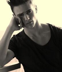 TWINK TUBE SERGIO CARVAJAL - SPANISH MALE MODEL. 6145b23711b3e.jpg
