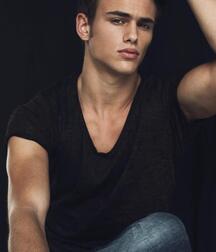 TWINK TUBE SERGIO CARVAJAL - SPANISH MALE MODEL. 6145b23b16996.jpg