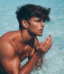 TWINK TUBE SERGIO CARVAJAL - SPANISH MALE MODEL. 6145b25dd7eda.jpg