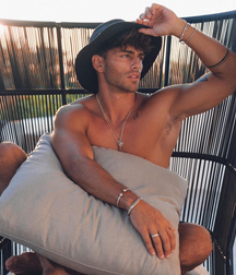 TWINK TUBE SERGIO CARVAJAL - SPANISH MALE MODEL. 6145b27f36d14.jpg