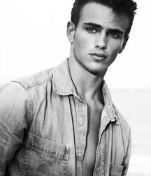 TWINK TUBE SERGIO CARVAJAL - SPANISH MALE MODEL. 6145b29c893e4.jpg