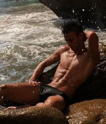 TWINK TUBE SERGIO CARVAJAL - SPANISH MALE MODEL. 6145b2a5a1ce0.jpg