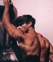 TWINK TUBE SERGIO CARVAJAL - SPANISH MALE MODEL. 6145b2dda85f9.jpg